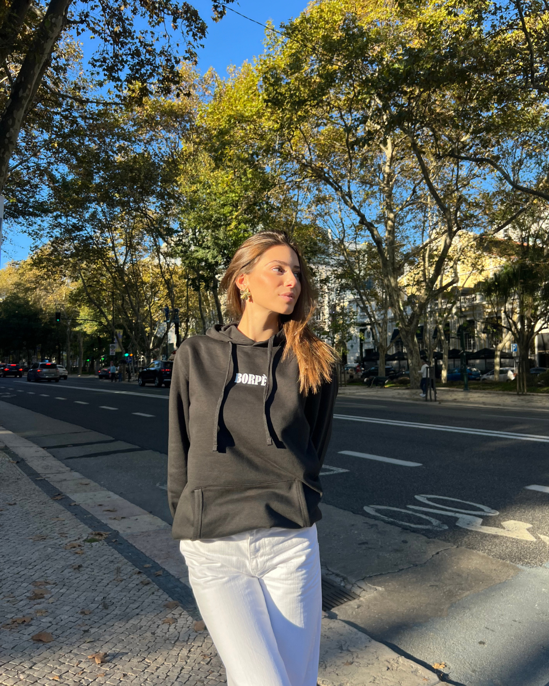 Hoodie "Pretty Girls Overthink"