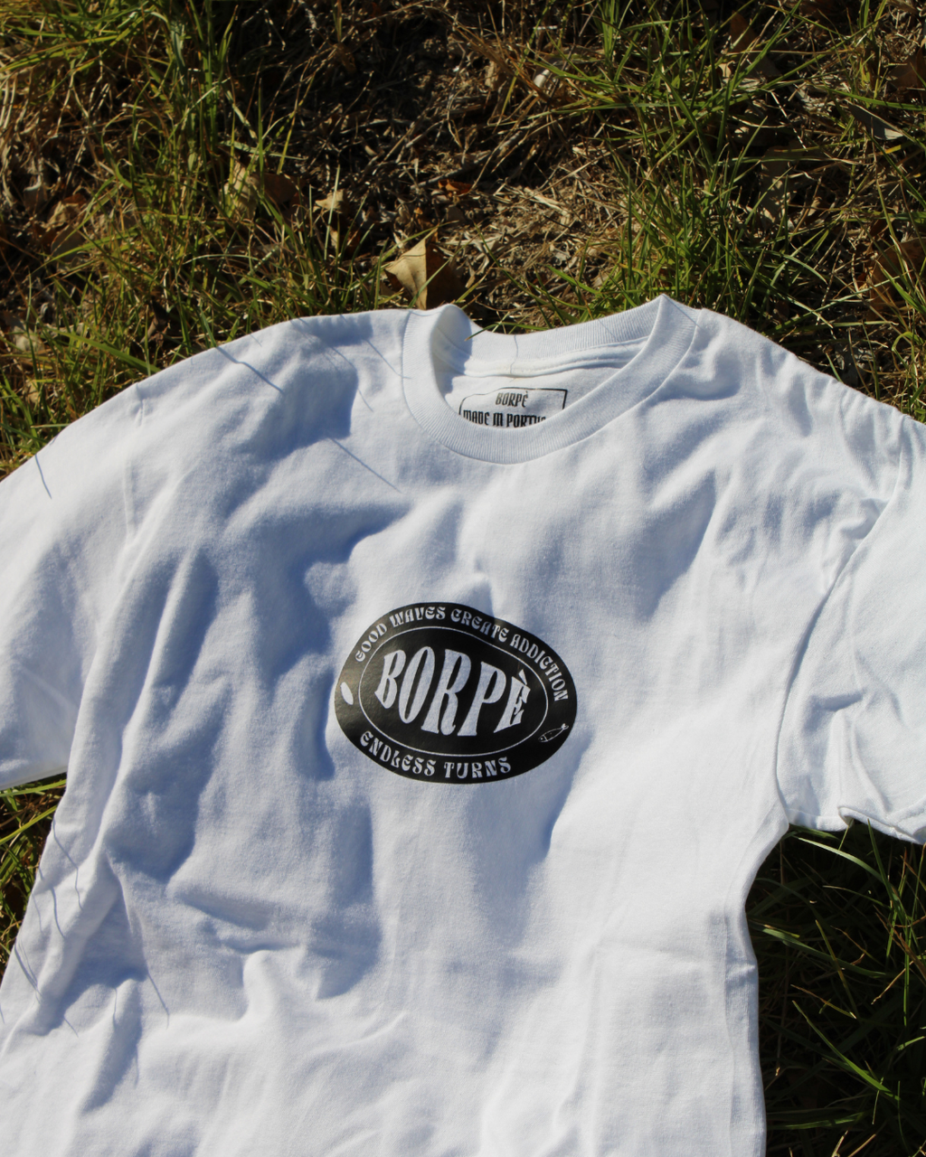 Tee "CHASING ENDLESS TURNS" Regular Fit
